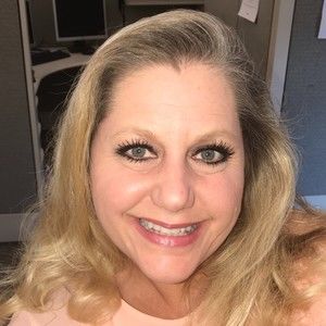 Meet your Posher, Stacie